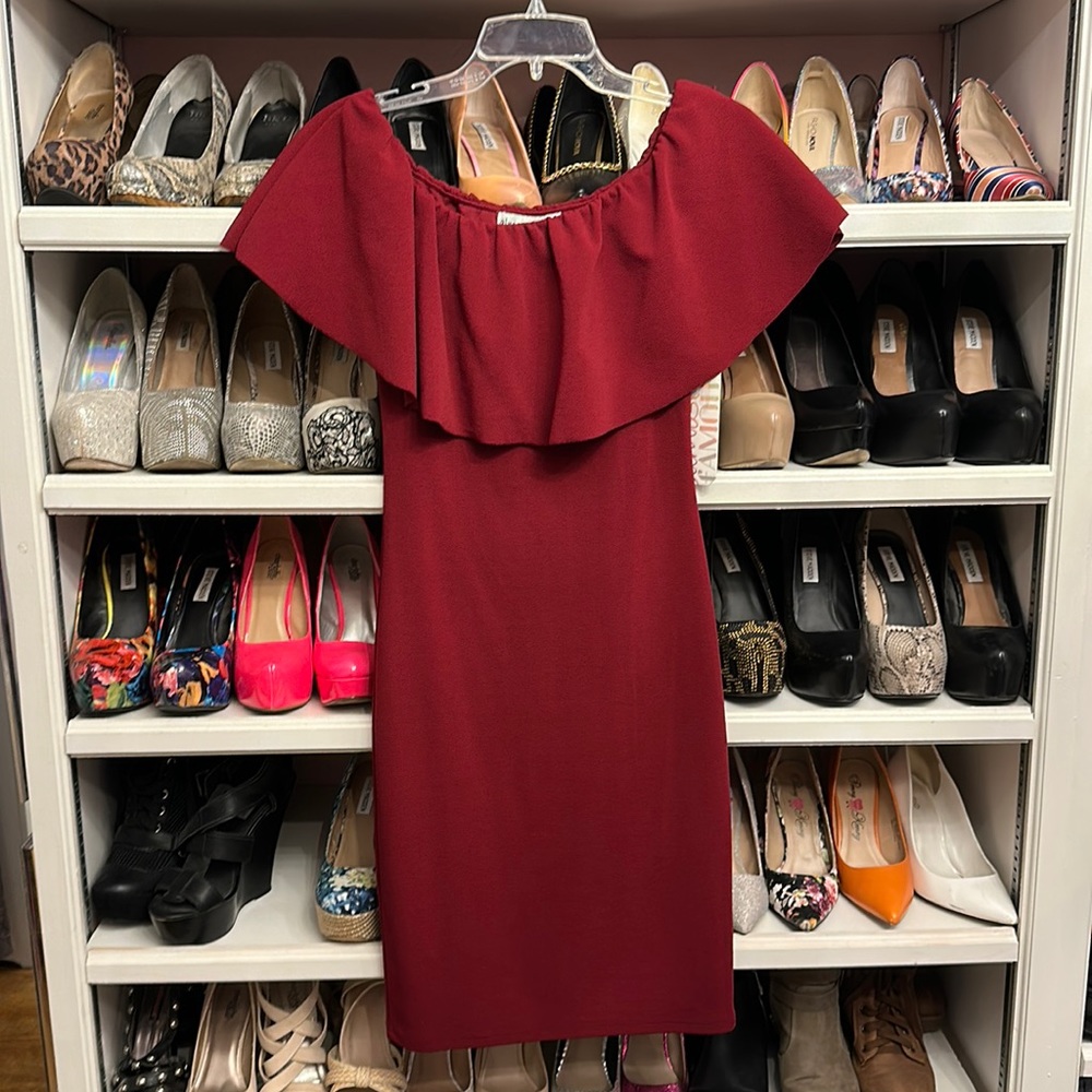 Off shoulder red dress